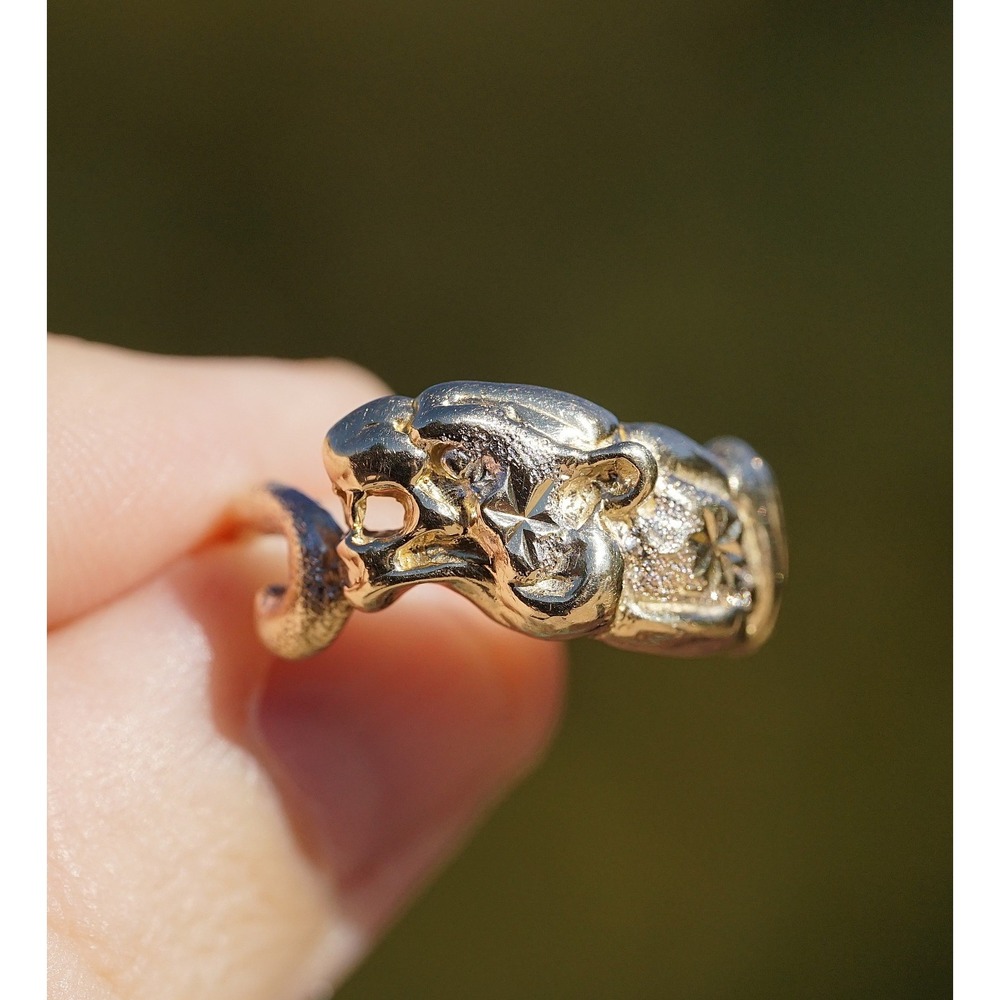 Vintage 14k Solid Yellow Gold Lion Tiger Diamond Cut Engraved Ring Face Size 7.7